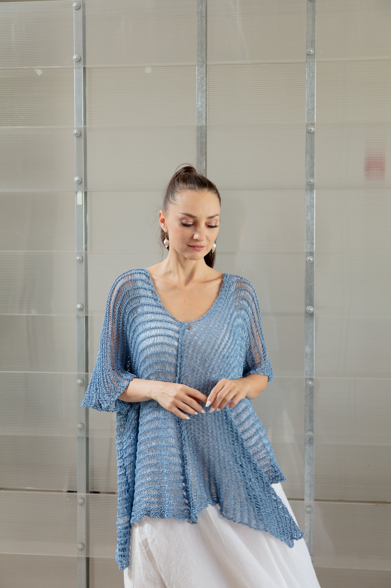 3129 Open Weave Knit Pullover