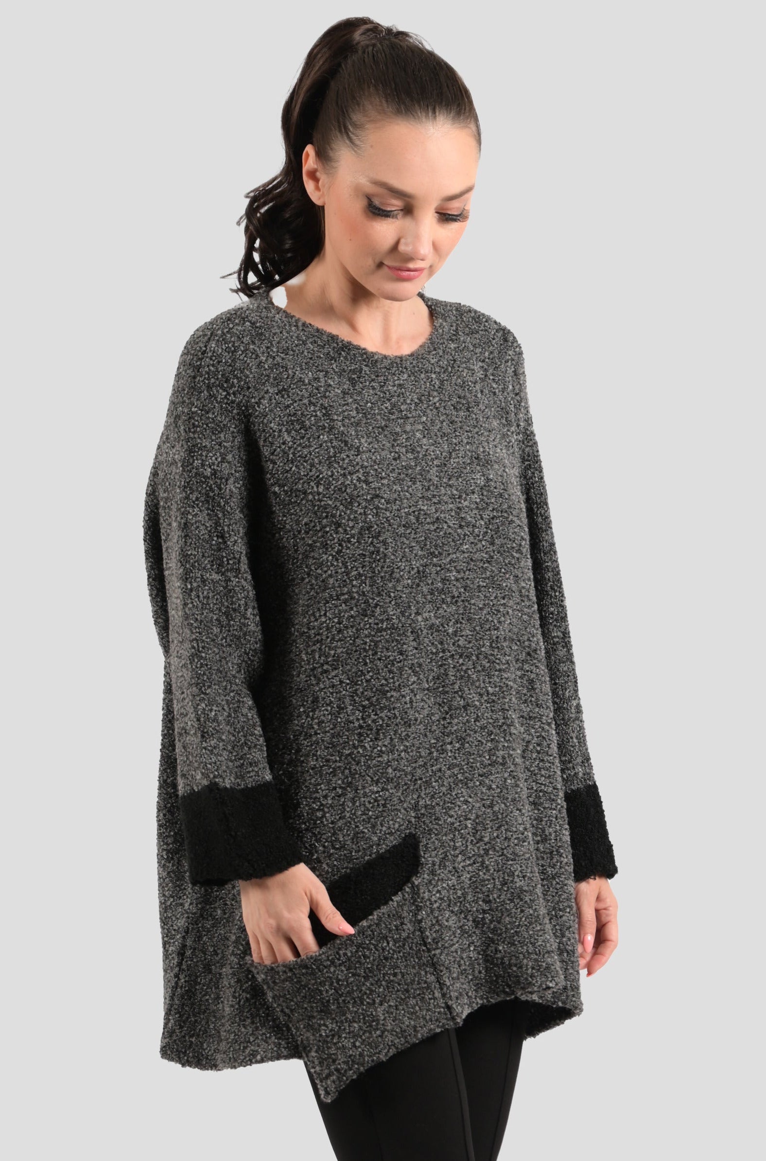 6107: Cozy Sweater, Pocket Detail