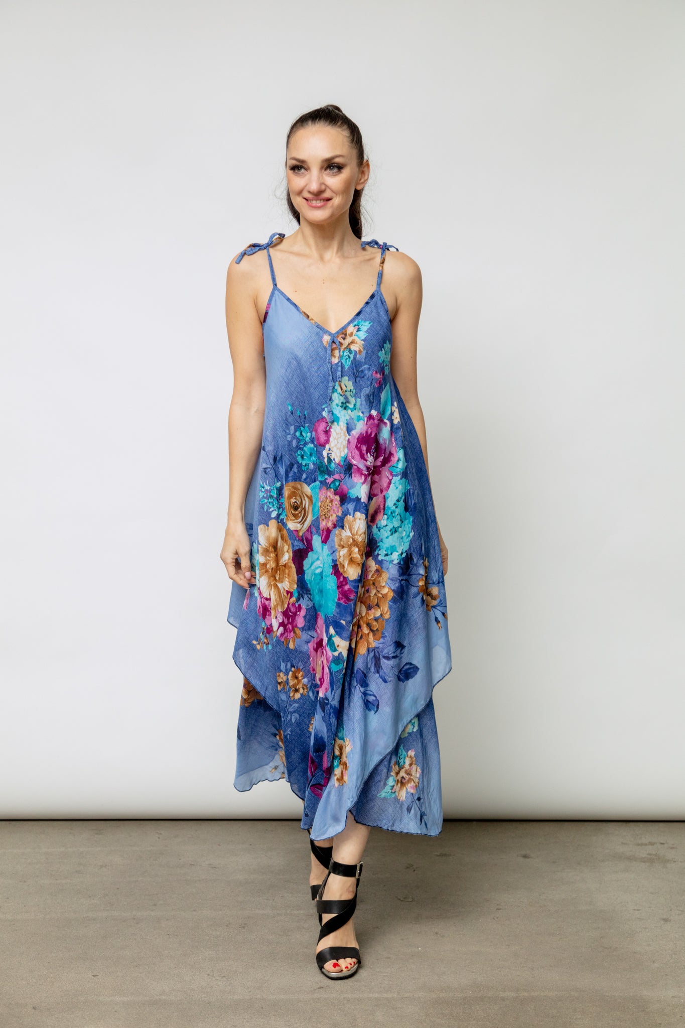 6120 Floral Print Maxi Dress